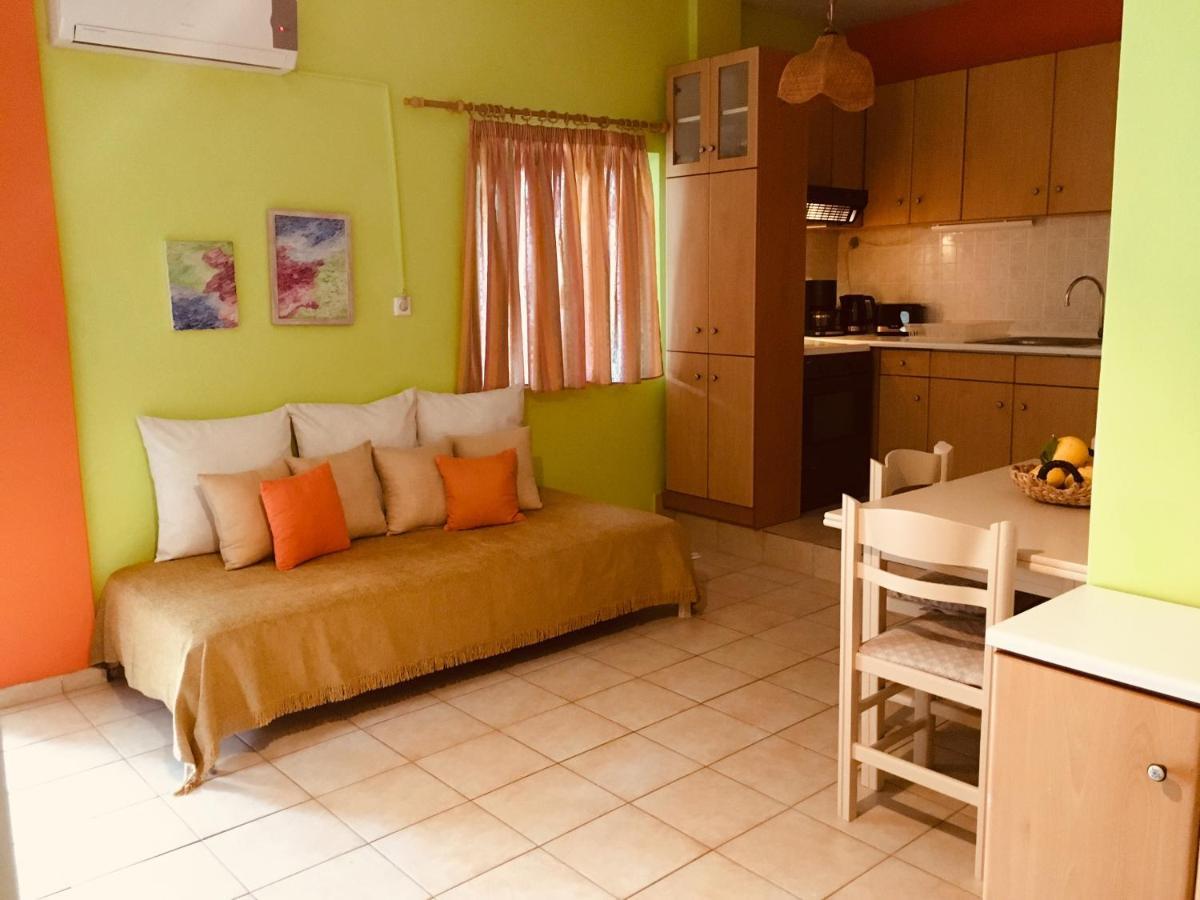 Iliochari Sea View Apartments Oropos - Kalamos Exterior foto